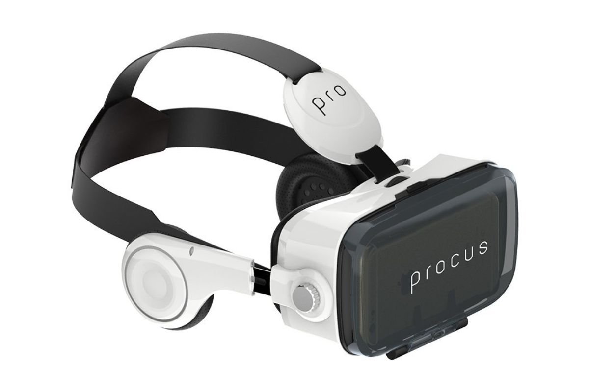 Top 15 Best VR Headsets of 2025 for Gaming and Entertainment | CIO Women Magazine